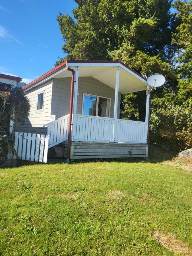 Misty Peaks Cottage Fox Glacier Exterior photo